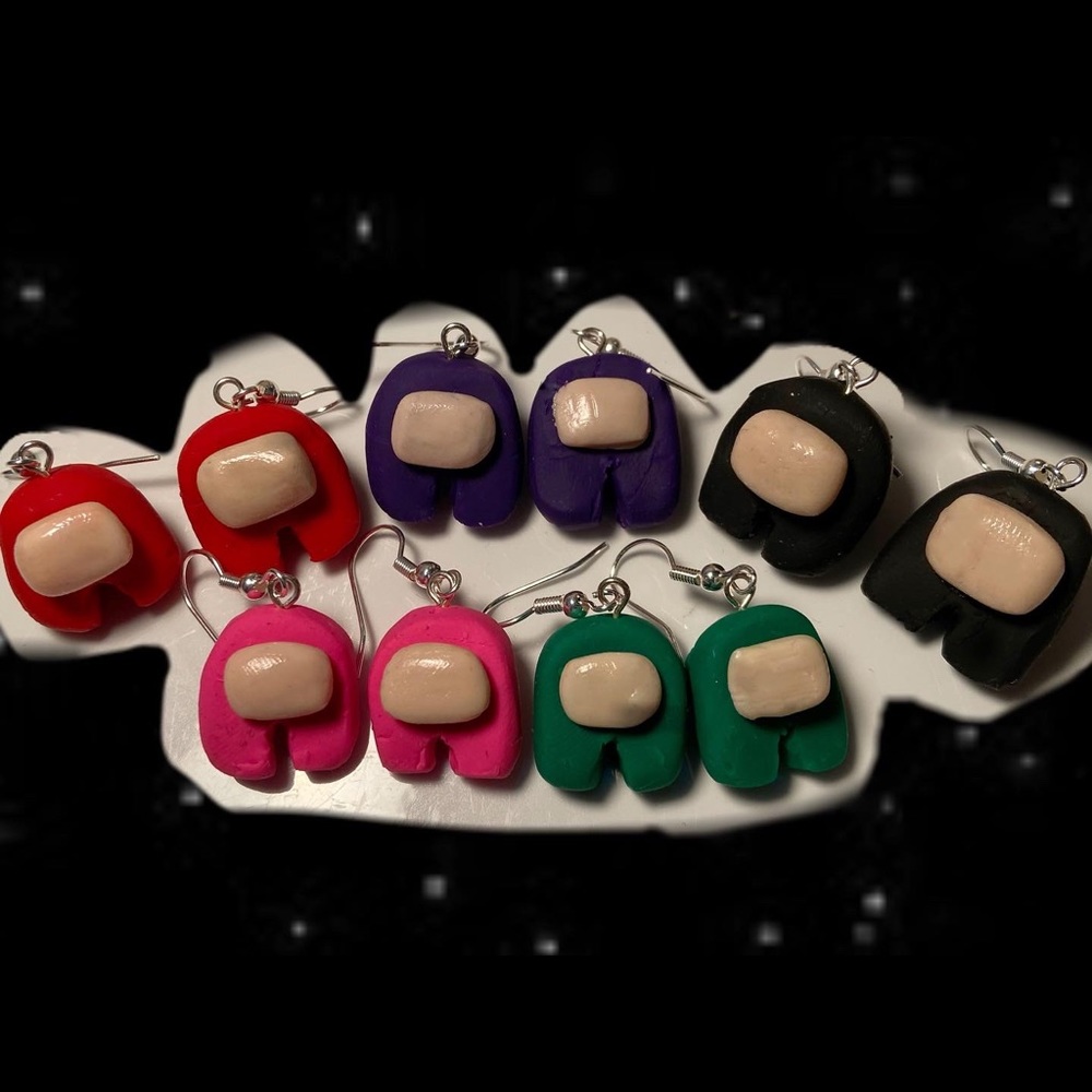 HANDMADE AMONG US EARRINGS 👾